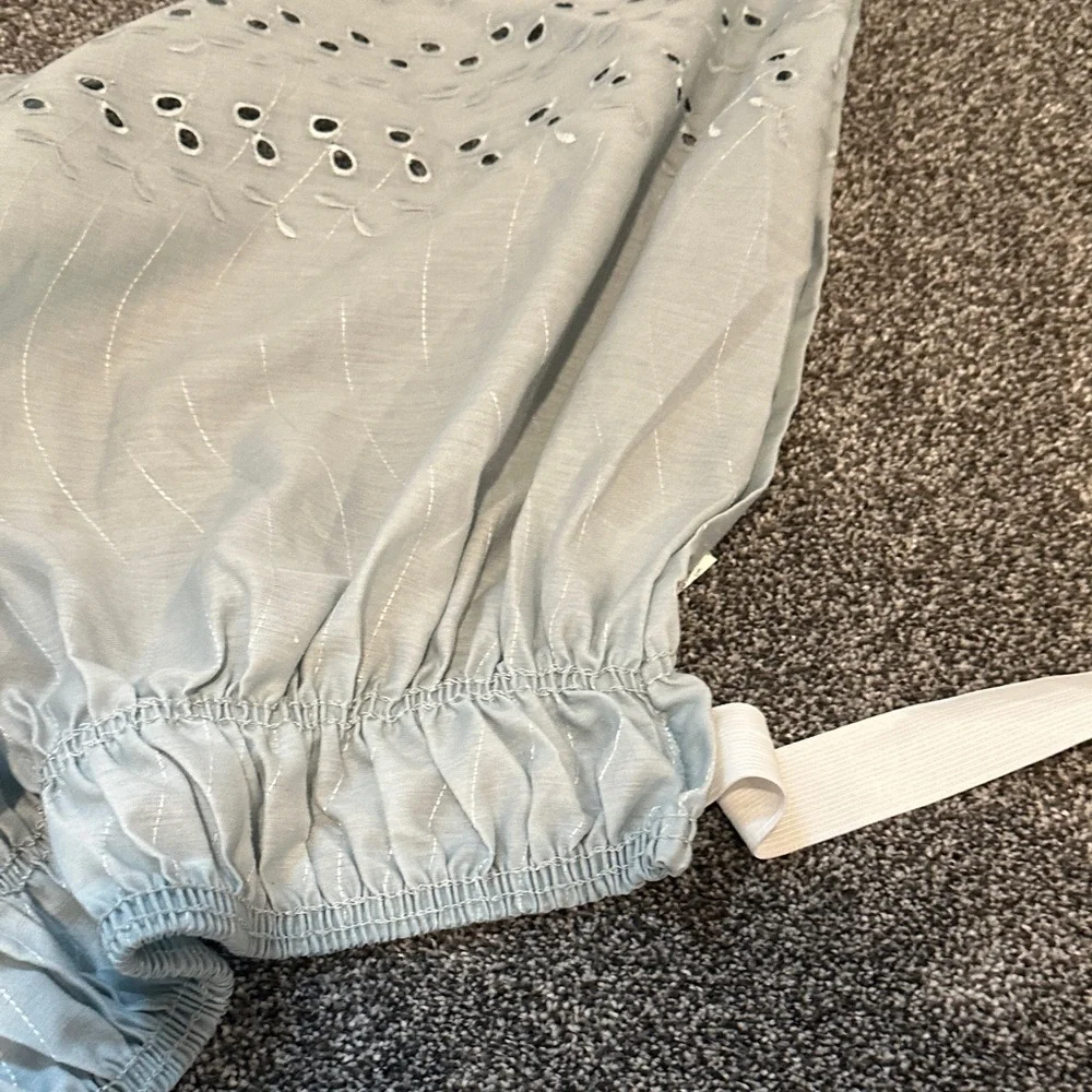 3/$15 Light Blue/Seafoam Eyelet Full Size Elastic Skirt washed-never used.